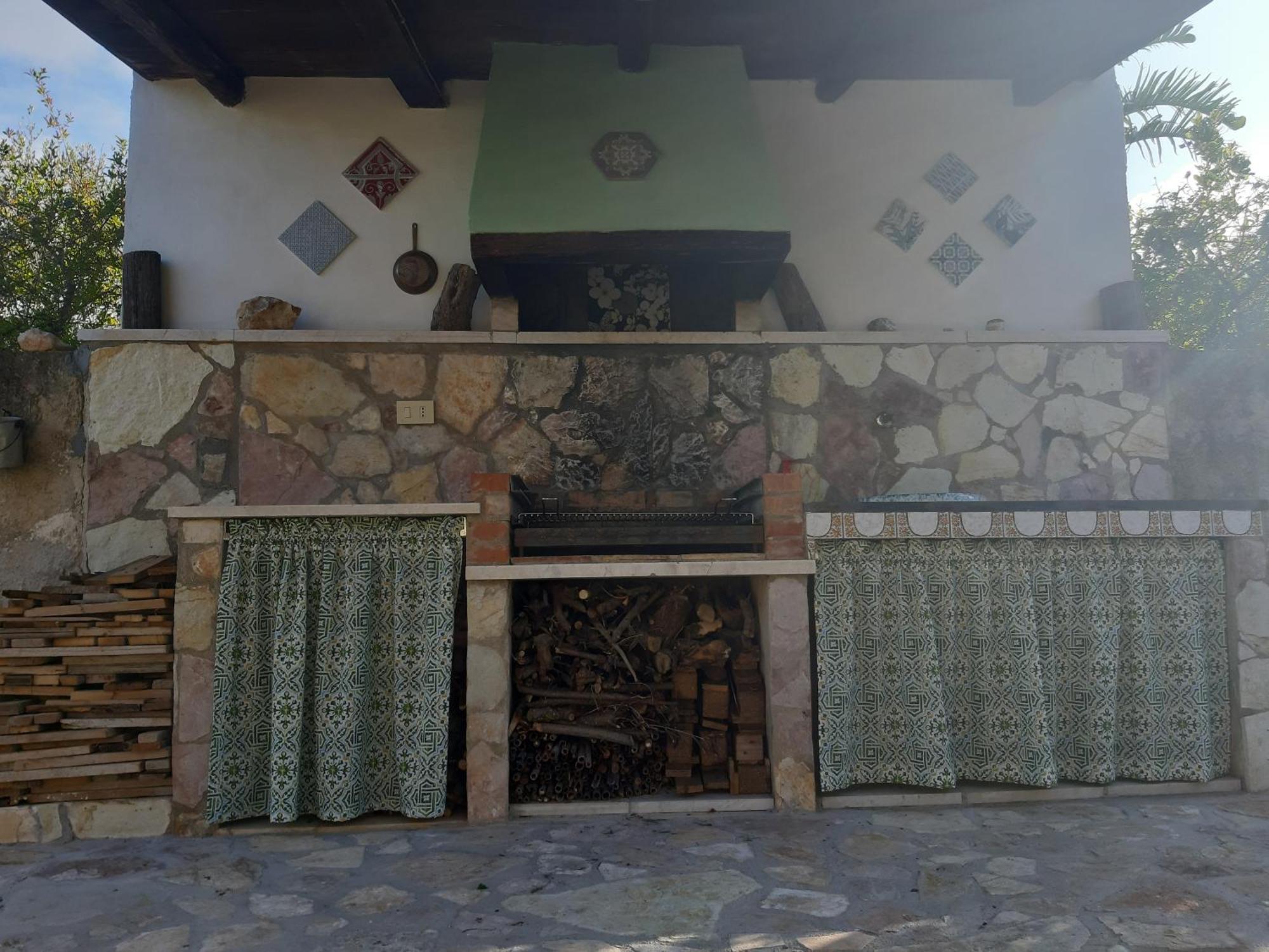 Villa L'Orizzonte Di Calabianca 카스텔라마레델골포 외부 사진