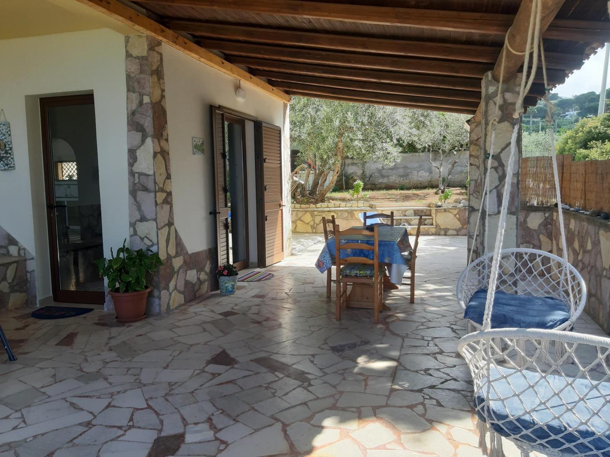 Villa L'Orizzonte Di Calabianca 카스텔라마레델골포 외부 사진