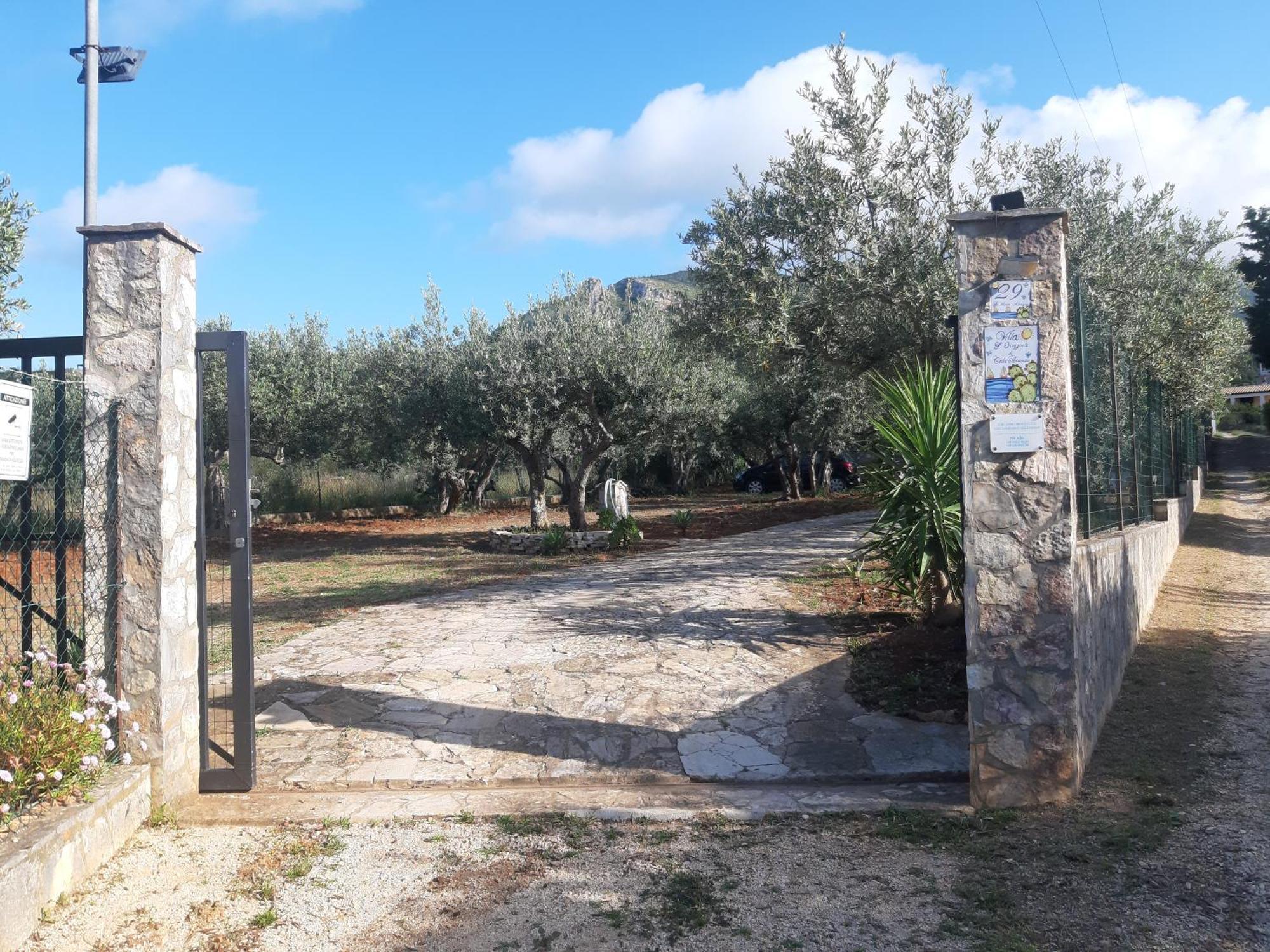 Villa L'Orizzonte Di Calabianca 카스텔라마레델골포 외부 사진